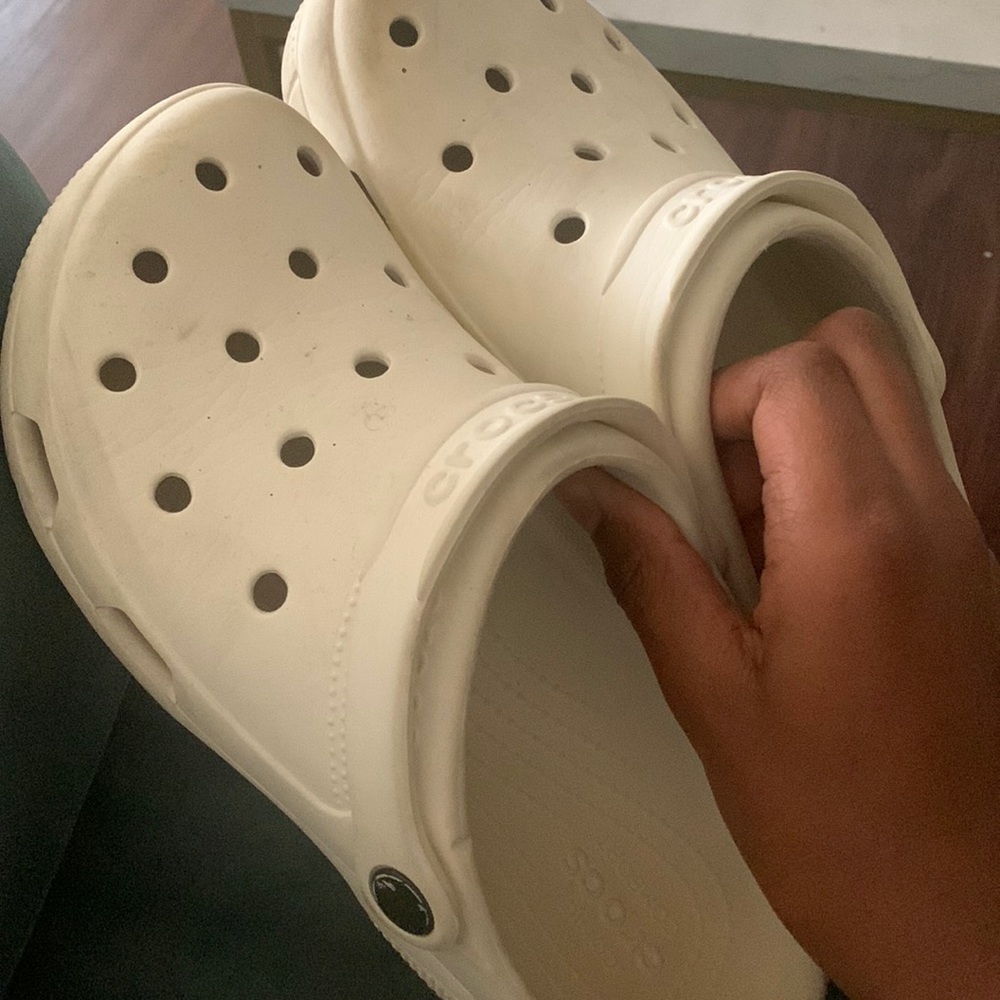 Boys crocs